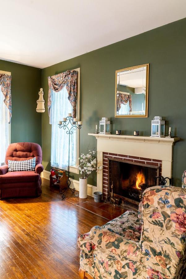Charming Executive Victorian Mansion W/ Free Parking - Near Bucknell Villa Milton Exterior foto